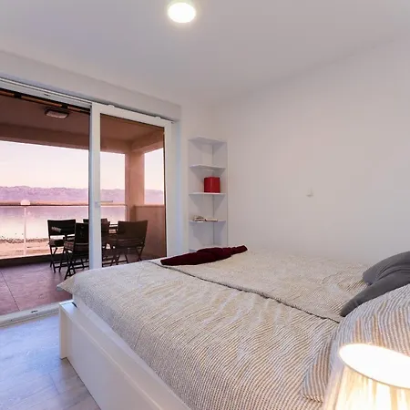 Losacker Appartement Vir